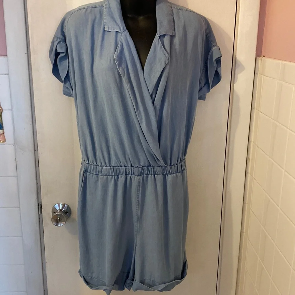 J. Jill Soft Blue Tencel Chambray Romper Sz S